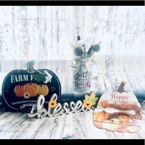 BLESSED FARMHOUSE 5 PIECE FALL DECOR BUNDLE
